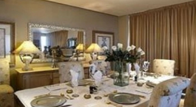 The Regent - Luxury Apartment, Забронировать Апартаменты/квартира СПА-отели Йоханнесбург, рядом с Benmore Centre, SPA-услуги