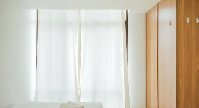 Modern and Comfy Studio Apartment The Accent Bintaro, Book Apartment Hotels in South Tangerang with a Pool, Swimming Pool