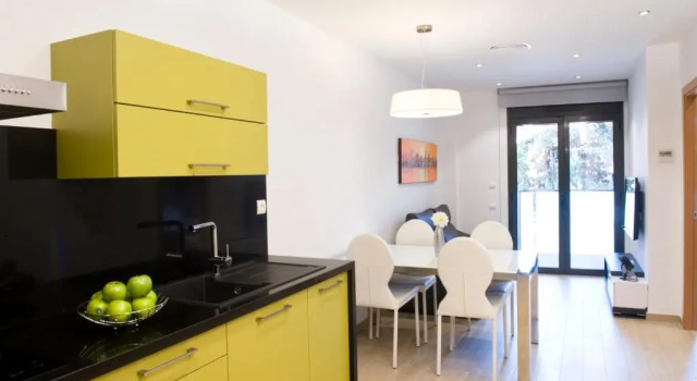 Апартаменты с балконом Home to Home Barcelona