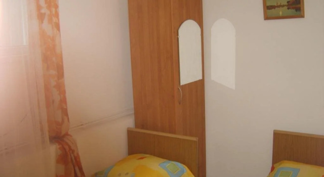 House 888
