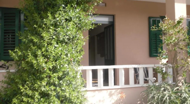 Апартаменты Цокольный этаж Apartman Duje
