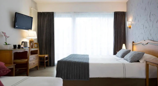 Номер Standard Logis Hôtel les Chatelminés