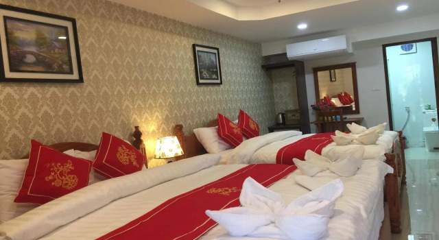 Golden Lotus Namkhan View, Book Hotel Hoteller i Luang Prabang med parkering, Parkering