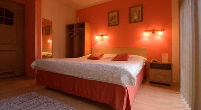 Rezydencja Krasickiego, Book Hotel Kraków Lillepolen