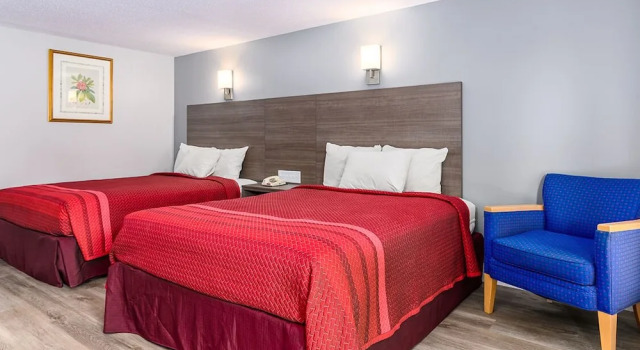 Номер Grand Captains Quarters Motel & Conference Center