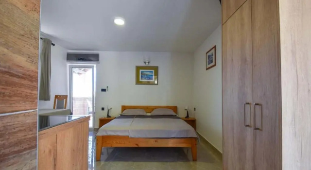 Apartments Jaklin, Prenota Appartamento Hotel a Isole Quarnerine con parcheggio, Parcheggio