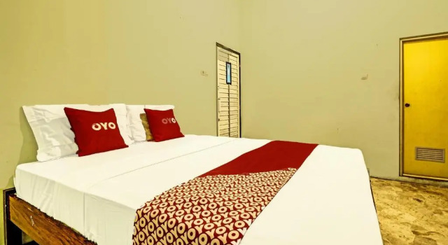 Standard room OYO Life 91682 Homestay Sriti