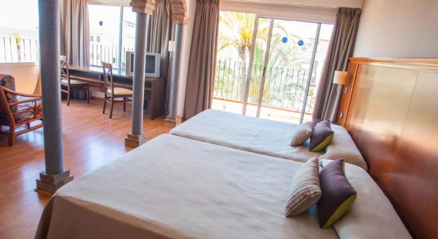 Люкс Hotel Comarruga Platja