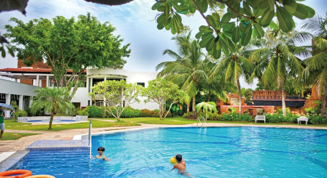 The Ffort Raichak, Rezervovat Hotel Raichak West Bengal
