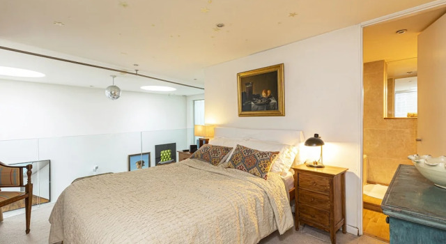 JOIVY Artsy Studio Flat in Fulham near River Thames