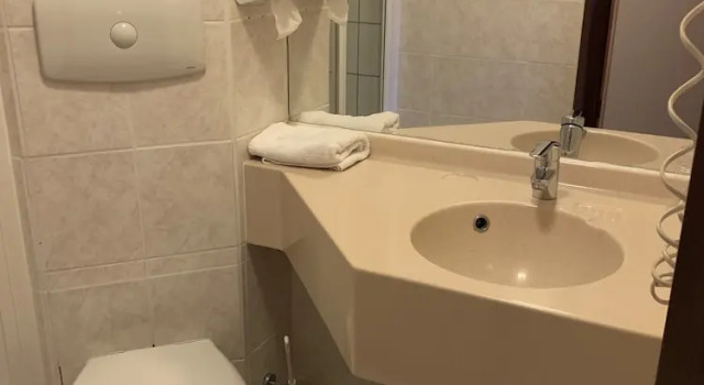 Двухместный номер Standard Logis Hôtel & Restaurant Cap Hôtel