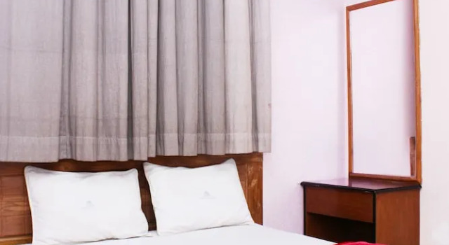 Четырёхместный люкс Deluxe Shopno Bilash Holiday Suites