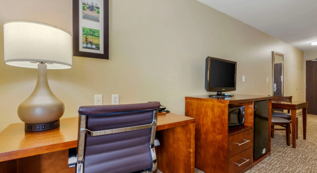 Двухместный люкс Comfort Inn Plover-Stevens Point