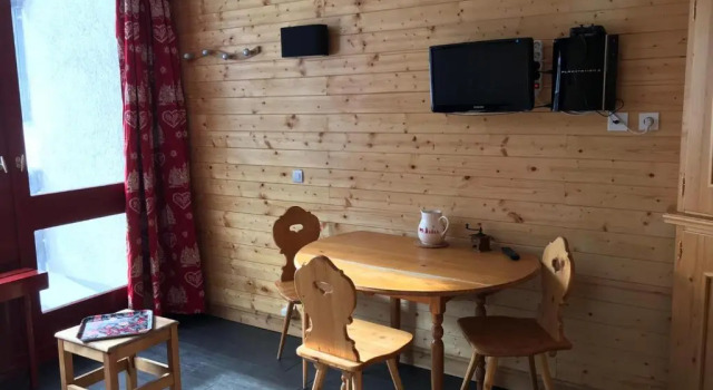 Studio 24m2 Sefcotel, Забронировать Отель Отели Тинь с парковкой, Парковка