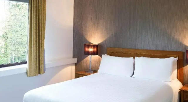 Двухместный номер Standard Mercure Sheffield Kenwood Hall & Spa