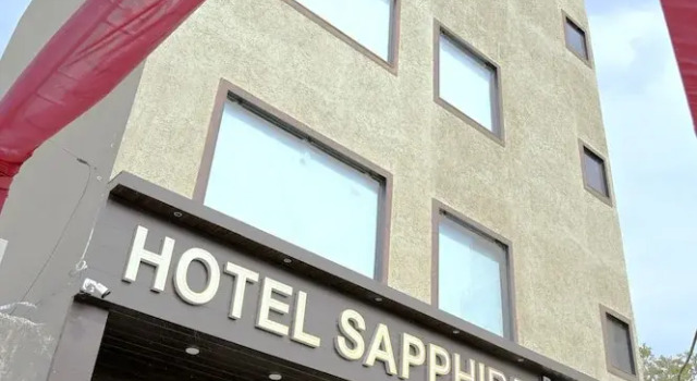 Hotel sapphire, Забронировать Отель Отели штата Махараштры 3 звезды, 3*