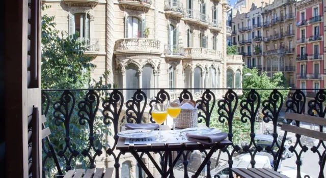Апартаменты Habitat Apartments Eixample Balconies