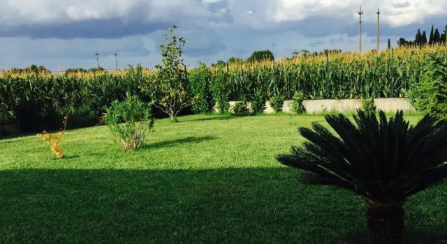 villa relax, Book Villa Hotels in Abruzzo with Parking, Parking