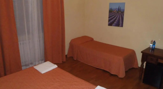Трёхместный номер Standard Airone Pisa Hotel Ristorante