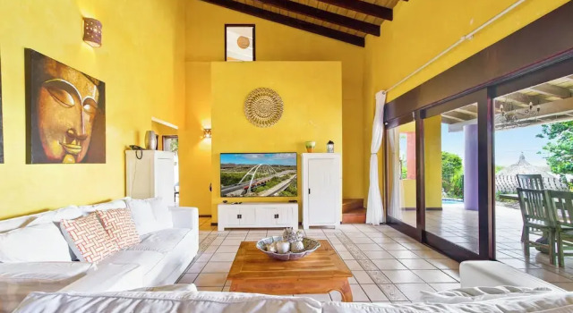 Mexican Style Villa With Private Pool, Free Utilities