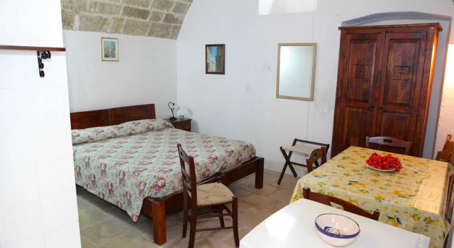 Masseria San Nicola, Book Hotel Hotels in Patù with Parking, Parking