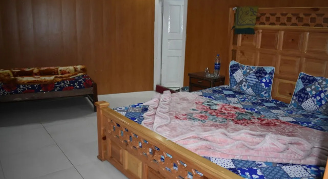 New White Palace Hotel