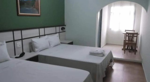 Hotel Vila Mar, Забронировать Отель Отели Сан-Пауло с парковкой, рядом с Праса да Авроре, Парковка
