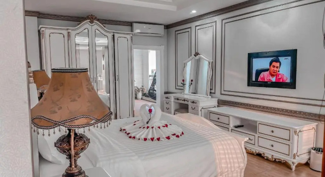 Люкс White Hotel