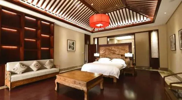 Люкс Presidential с видом на озеро Shanshui Residence Resort Hotel