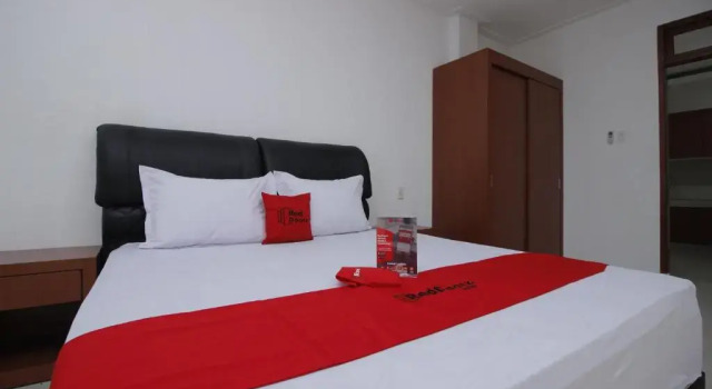 Двухместный номер Standard RedDoorz Premium @ Gandaria Jagakarsa