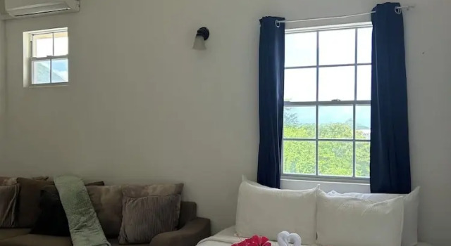 Семейные апартаменты с видом на горы Caribbean Dream Vacation Property