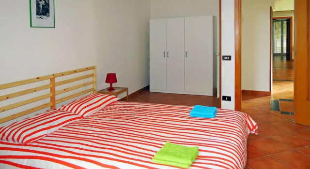 Spaghetti Home, Забронировать Отель Отели Неаполя с парковкой, рядом с Ospedale degli Incurabili, Парковка