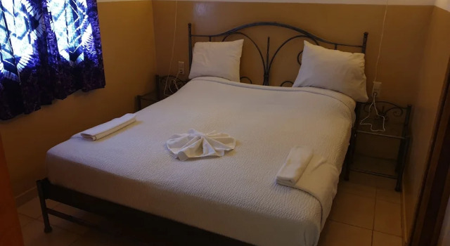 Kunta Kinteh Beach Complex, Book Hotel 3-stjernede hoteller i Serekunda, 3*