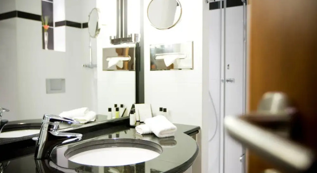 Номер Premium Crowne Plaza Brussels Airport by IHG