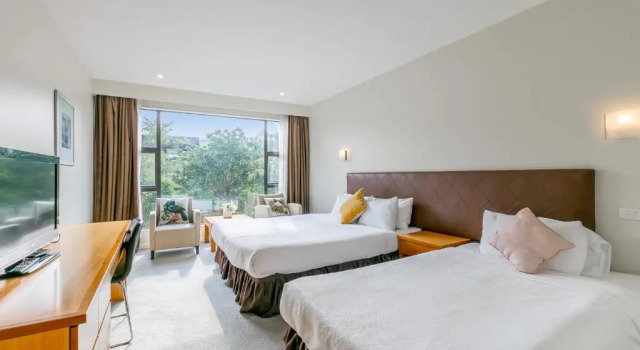 Студия c 1 комнатой Boulevard Hotel