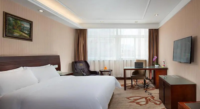 Номер Deluxe Vienna Hotel Hangzhou Xianghu Branch