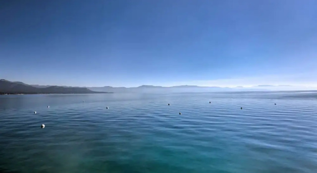 Коттедж с 4 комнатами Carnelian Bay Home w/ Hot Tub Near Tahoe Skiing
