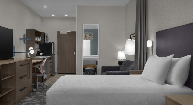 Четырёхместная студия Home2 Suites By Hilton Taylor