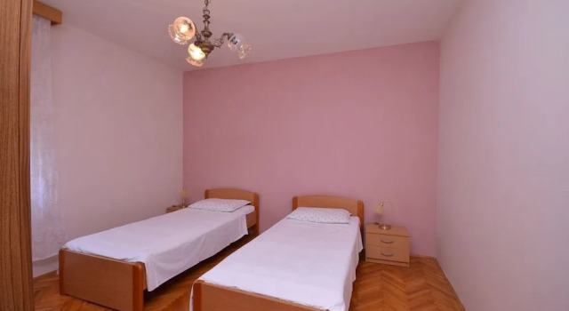 Apartment Frane, Забронировать Апартаменты/квартира Бродарика Задарская жупания