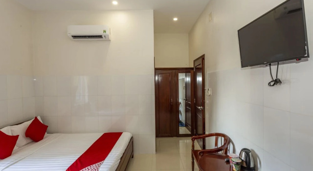 Oyo 324 Little Ha Noi Hotel