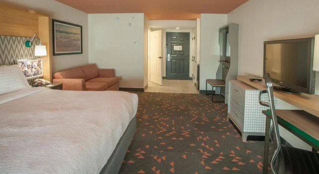 Двухместный номер Deluxe Holiday Inn Pensacola - University Area by IHG
