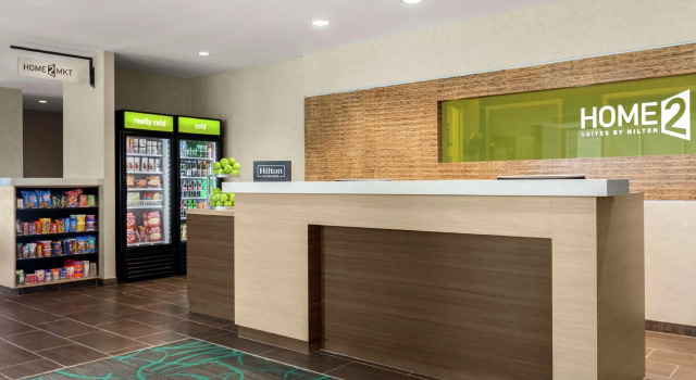 Номер Standard Home2 Suites By Hilton Sarasota Bradenton Airport