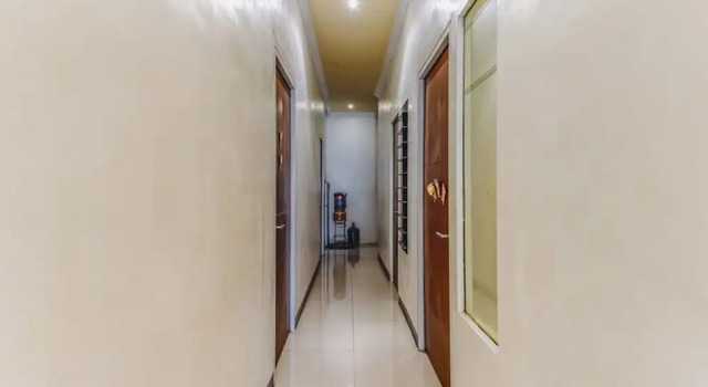 KoolKost Syariah near Satelit Indah (Female Only)