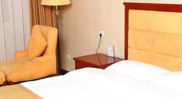 Ground Oriental Hotel, Забронировать Отель Чаоян Пекин, рядом с Парк аттракционов Хэппи Валлей