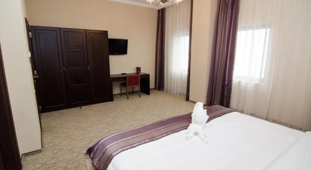 Люкс Presidential Central Plaza Hotel