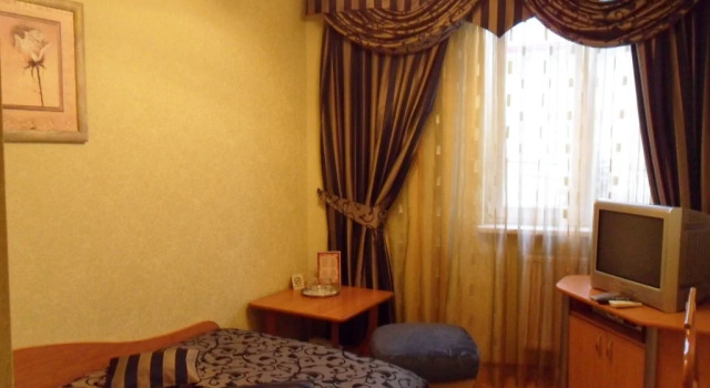 Argo, Book Hotel Uzjgorod Transcarpathia