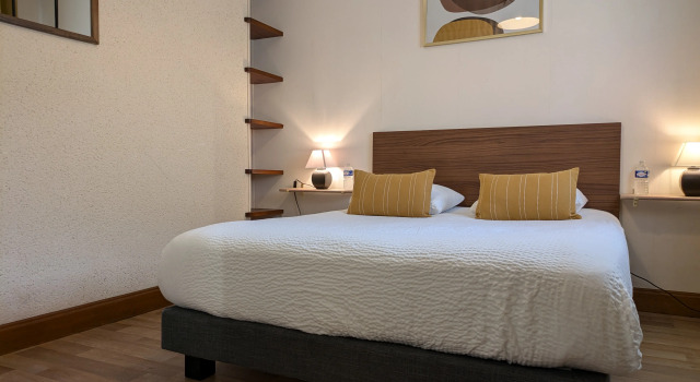 Logis Hôtel Le Saint Florent, Prenota Hotel Mont-près-Chambord Sologna
