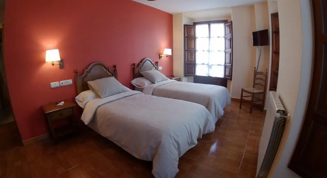 Hotel Piloñés, Reserva ahora Hotel Hoteles en Infiesto con desayuno, Desayunos