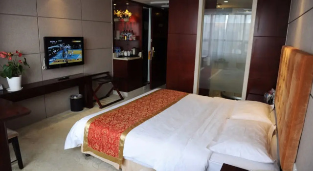 Номер Deluxe Wuhan Sentai Zhongyang Hotel
