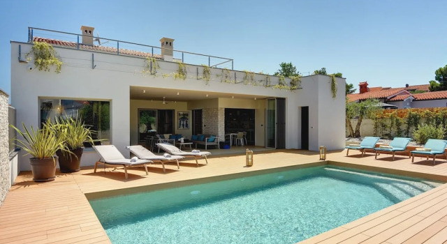 Вилла Villa in Stinjan with Pool and Sea View